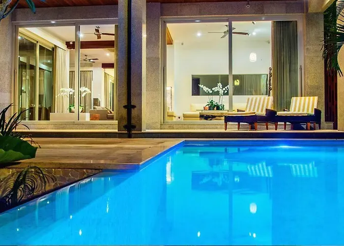 The Luxe Bali - Luxury 3 Bedroom Cliff Ocean Edge *