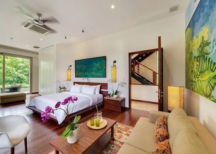 The Luxe Bali - Luxury 3 Bedroom Cliff Ocean Edge