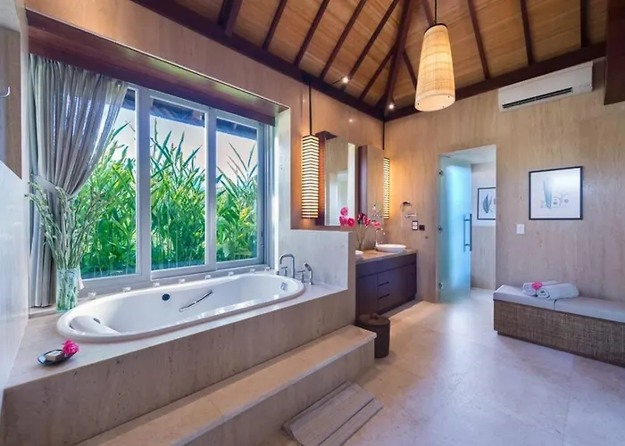 فيلة The Luxe Bali - Luxury 3 Bedroom Cliff Ocean Edge أُلُواتو