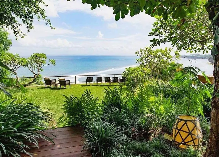 The Luxe Bali - Luxury 3 Bedroom Cliff Ocean Edge فيلة