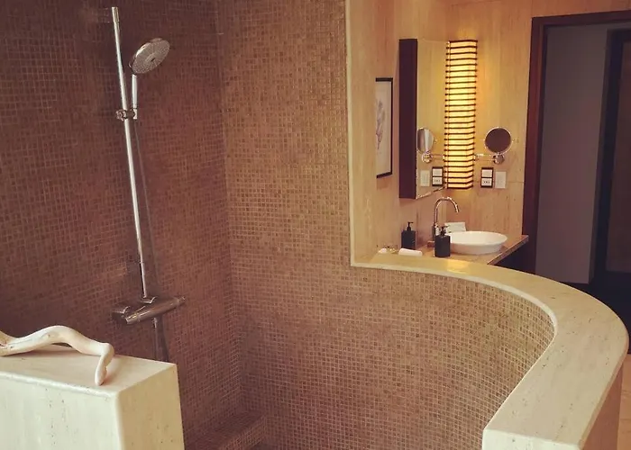 فيلة The Luxe Bali - Luxury 3 Bedroom Cliff Ocean Edge أُلُواتو