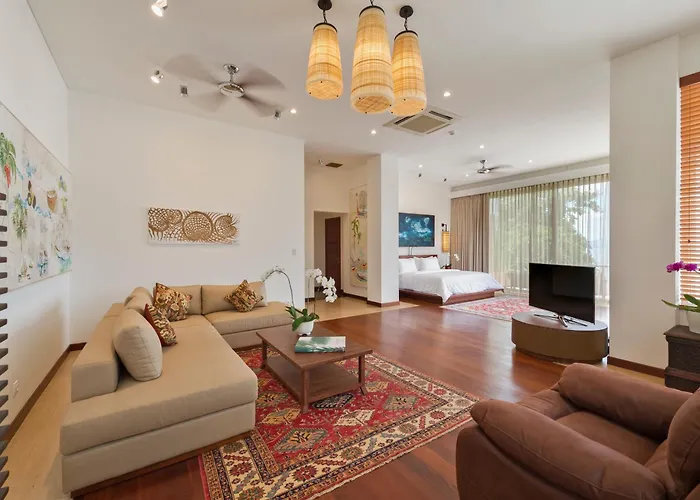 The Luxe Bali - Luxury 3 Bedroom Cliff Ocean Edge *